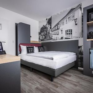 Double Room Compact